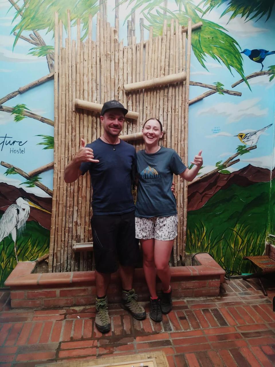 Adventure Hostel 圣希尔 外观 照片