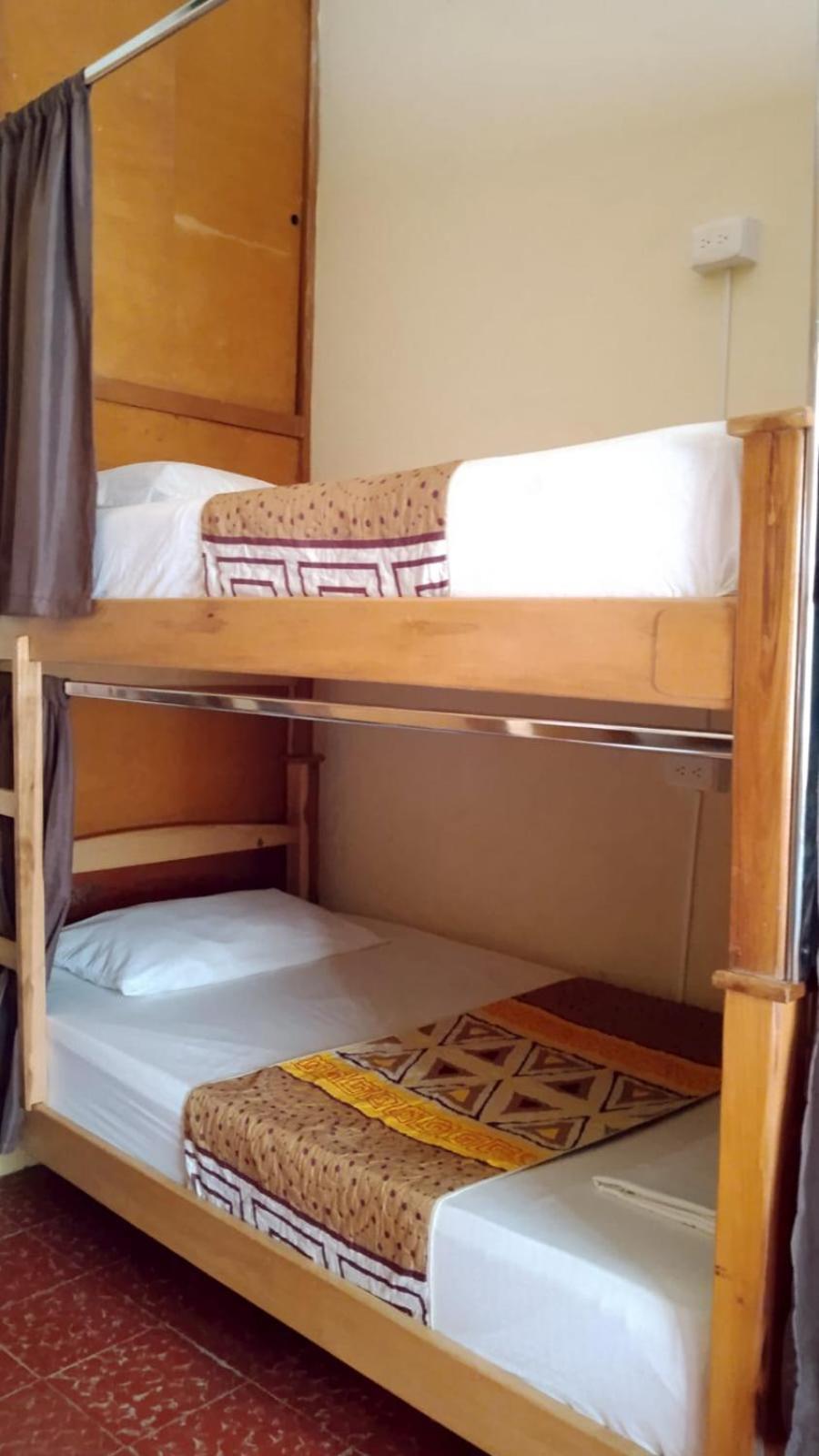 Adventure Hostel 圣希尔 外观 照片